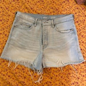 Old Navy Sky High Rise A Line Jean Shorts Distressed Light Wash Stretchy